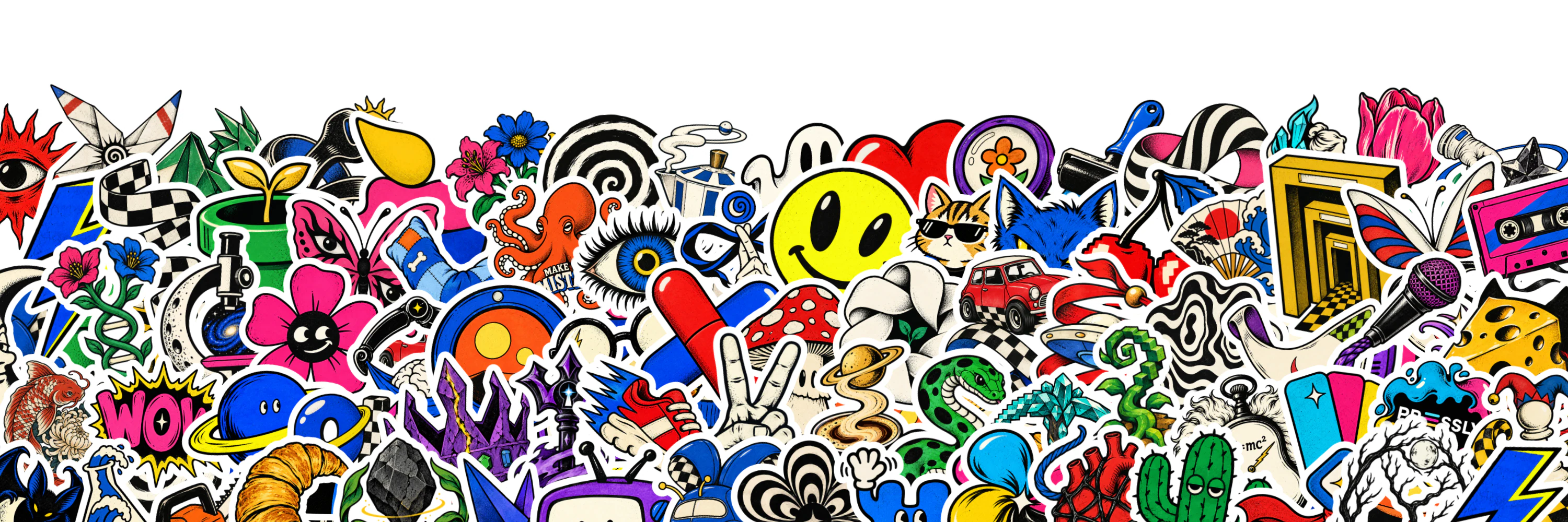 Pared densa de stickers originales superpuestos que continúa hacia ambos lados